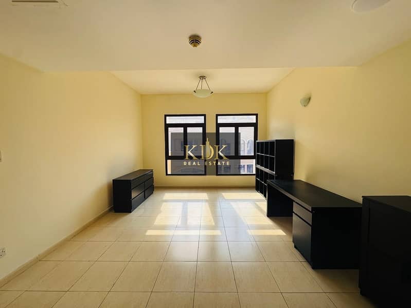 2 bed | Best Ammenities | Spacious