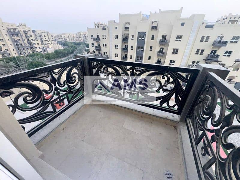 Open Kitchen I Balcony I Vacant I Well maintained