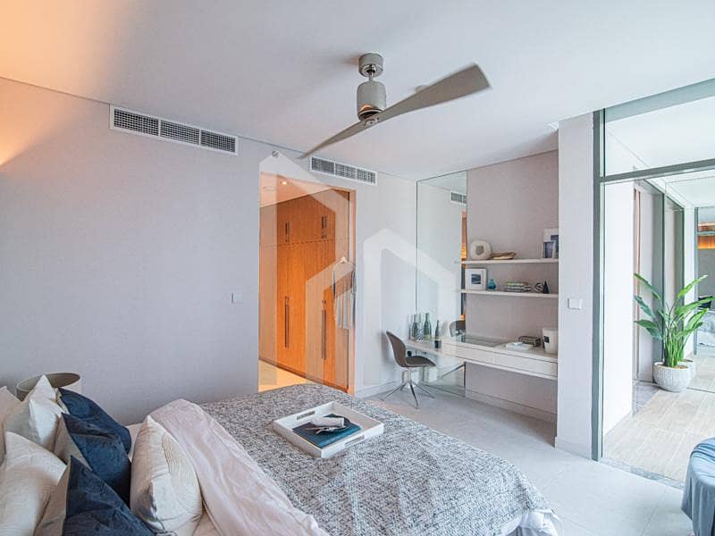 Genuine Resale | Top Floor | Penthouse Unit - Image 10