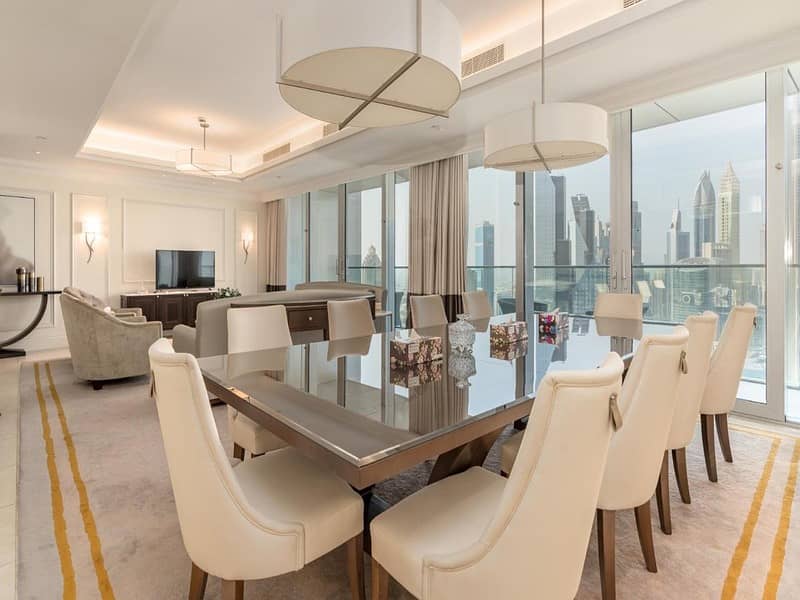 Skyline Luxury | 4 Bed Apartment | Prime Location - Image 10