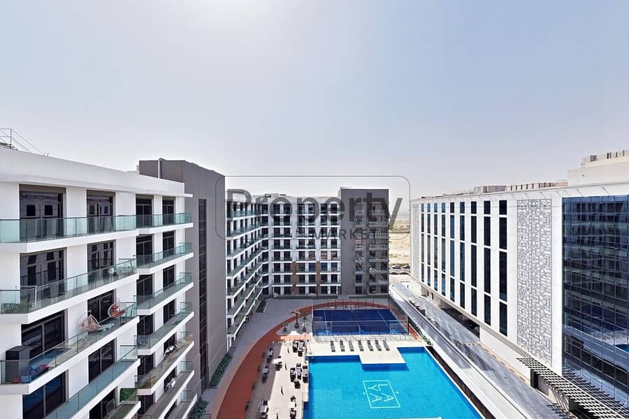 Vacant | Balcony | Pool View | Fully Furnished - Image 12