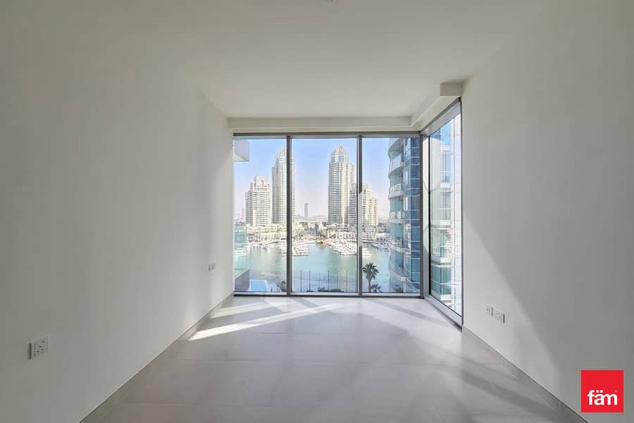 Marina & Canal View, Vacant, Spacious