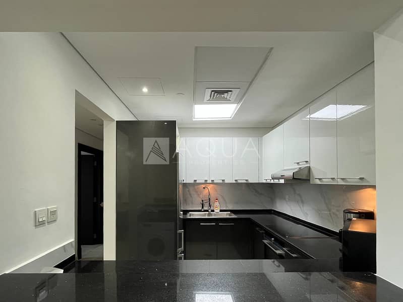 Fully furnished upgraded | Marina View - Image 11