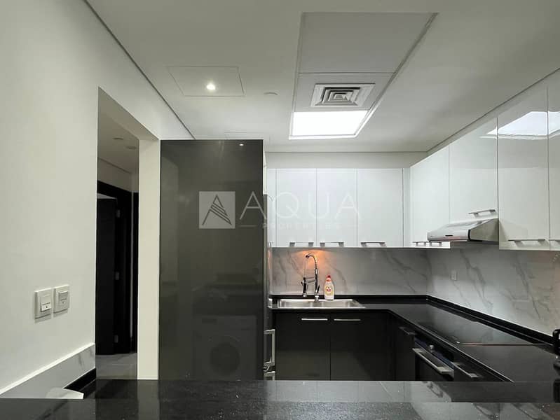 Fully furnished upgraded | Marina View - Image 15