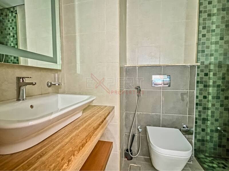 Fully Furnished Studio | Ready to Move | Dubai Creek living - Image 8