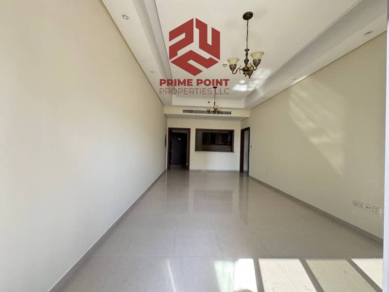 Spacious 1BHK | 968Sqft | Double Balcony | Rented - Image 7