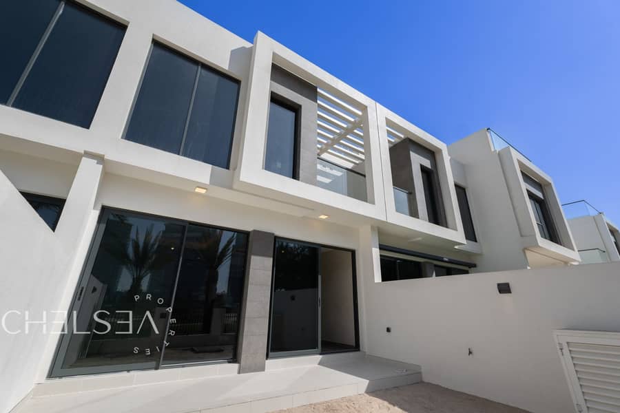 GOLF COURSE VIEW | MOVE-IN READY | BRAND-NEW - Image 28