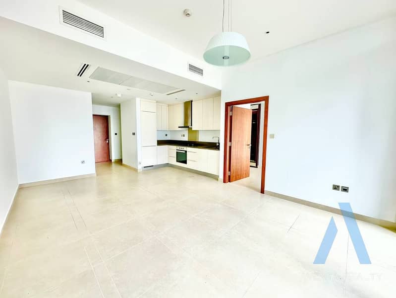 Vacant | High Floor | Call Now!