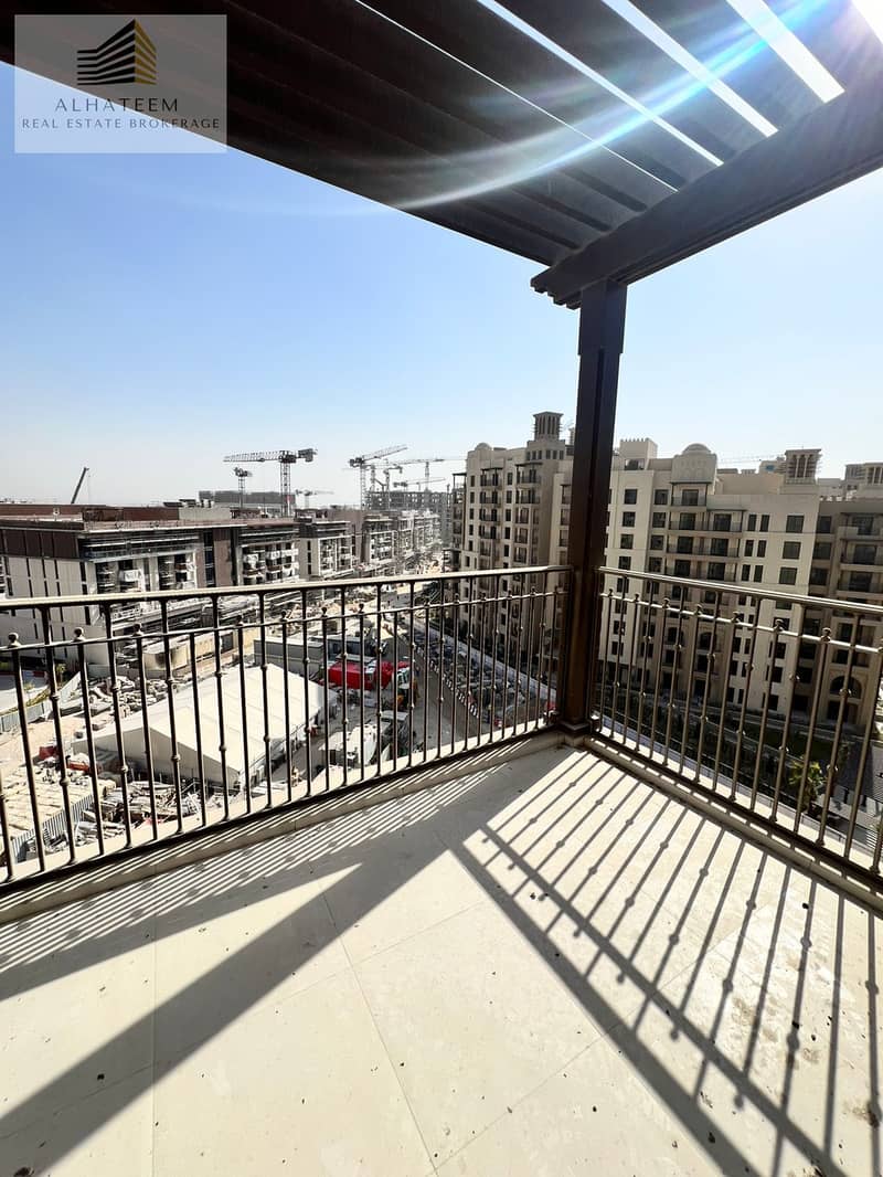 Exclusive Luxury Family Home in Jadeel, Spacious with Balcony and Maids Room Brand New - Image 23