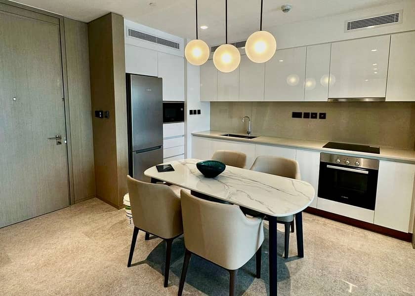 Luxury 3-Bedroom | Address Harbour Point Tower 1 | Sea View | Ready to Move In - Image 8