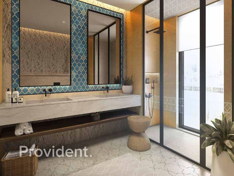 Selling Below OP | On lagoon | Large layout - Image 7