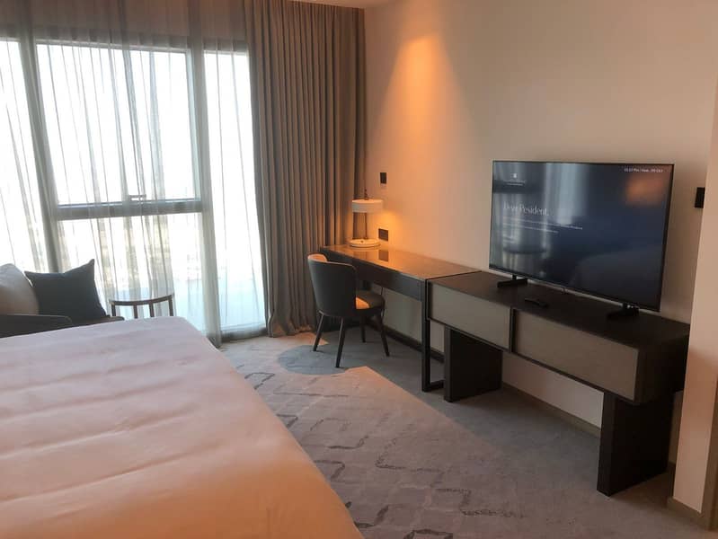 Luxury 3-Bedroom | Address Harbour Point Tower 1 | Sea View | Ready to Move In - Image 13