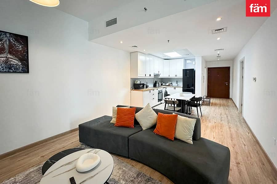 Renovated | Luxury | Spacious | High Floor