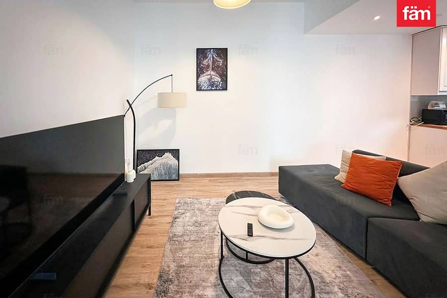 Renovated | Luxury | Spacious | High Floor - Image 7