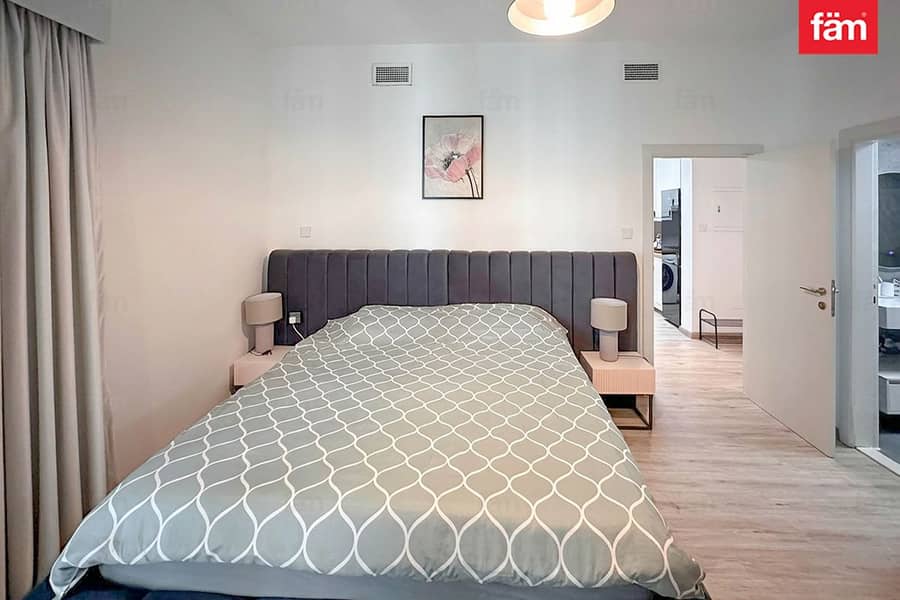 Renovated | Luxury | Spacious | High Floor - Image 18