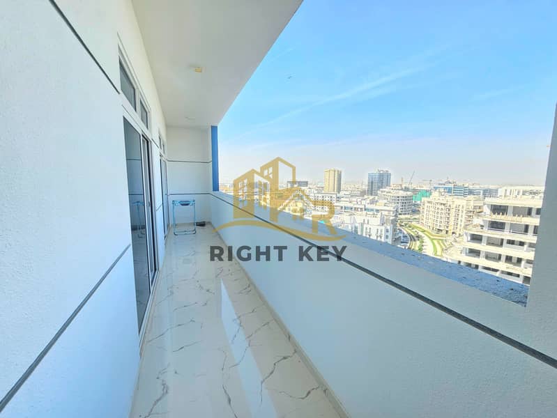 NO COMMISSION/READY TO MOVE/HIGHER FLOOR/ 2BHK/125K