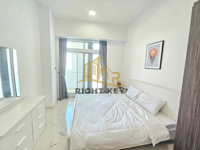 NO COMMISSION/READY TO MOVE/HIGHER FLOOR/ 2BHK/125K - Image 9