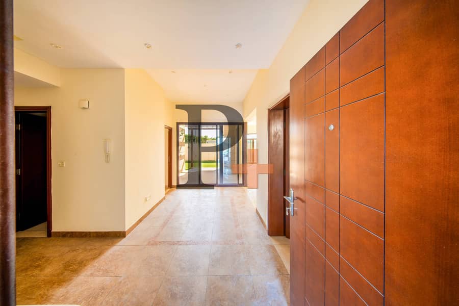 Landscaped | Single Row | Bright and Spacious