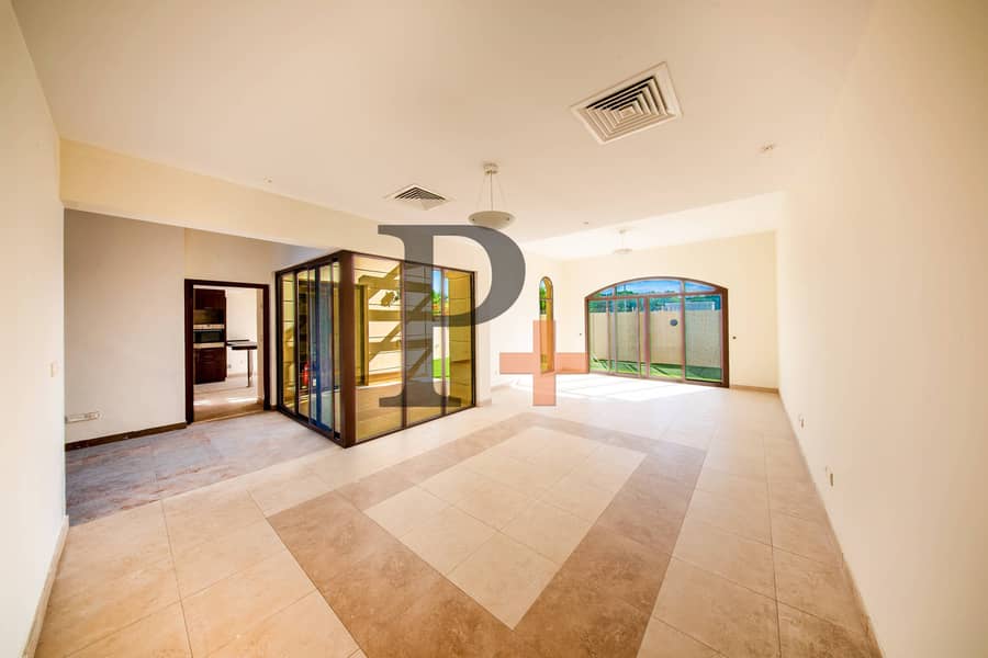 Landscaped | Single Row | Bright and Spacious