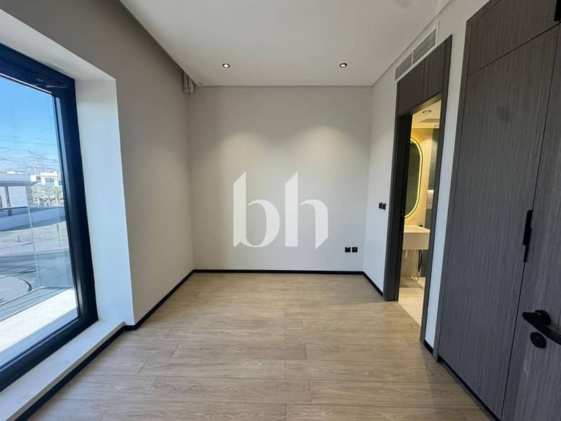 Stunning 1BR + Study | Great Location | Brand New