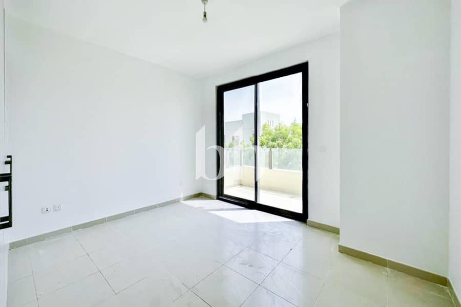 Available | Modern Layout | Semi Closed Kitchen