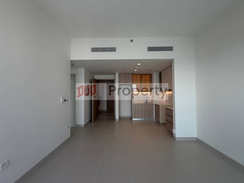 Brand New I Open View I Vacant