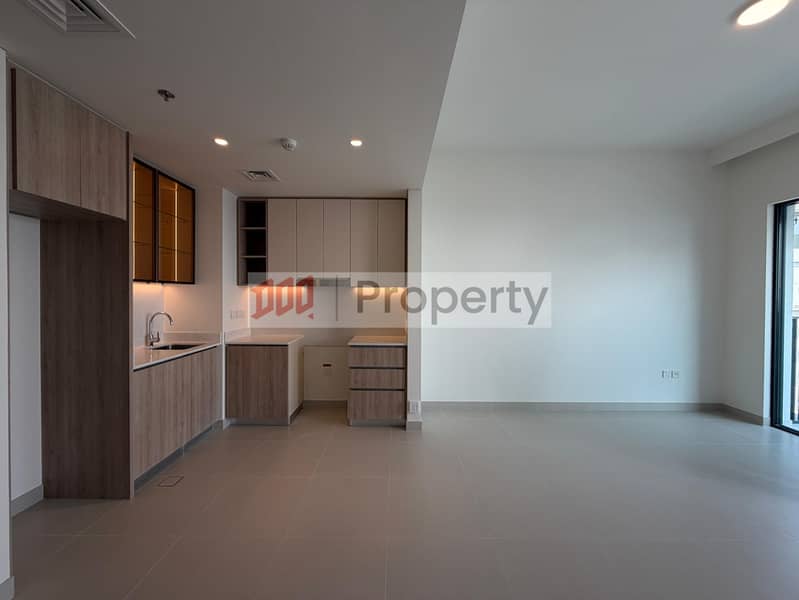 Brand New I Open View I Vacant