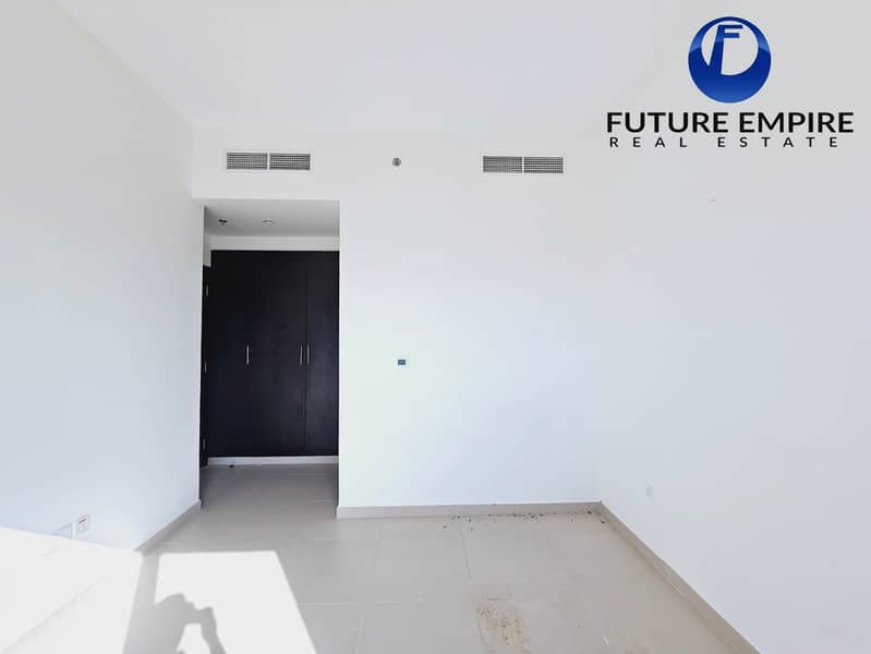 Spacious|2Bed+Hall|Gym Pool Parking