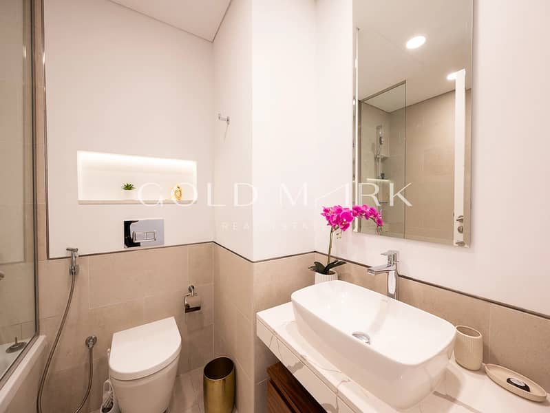 Fully Furnished | Luxury 2BR | Prime Location - Image 17