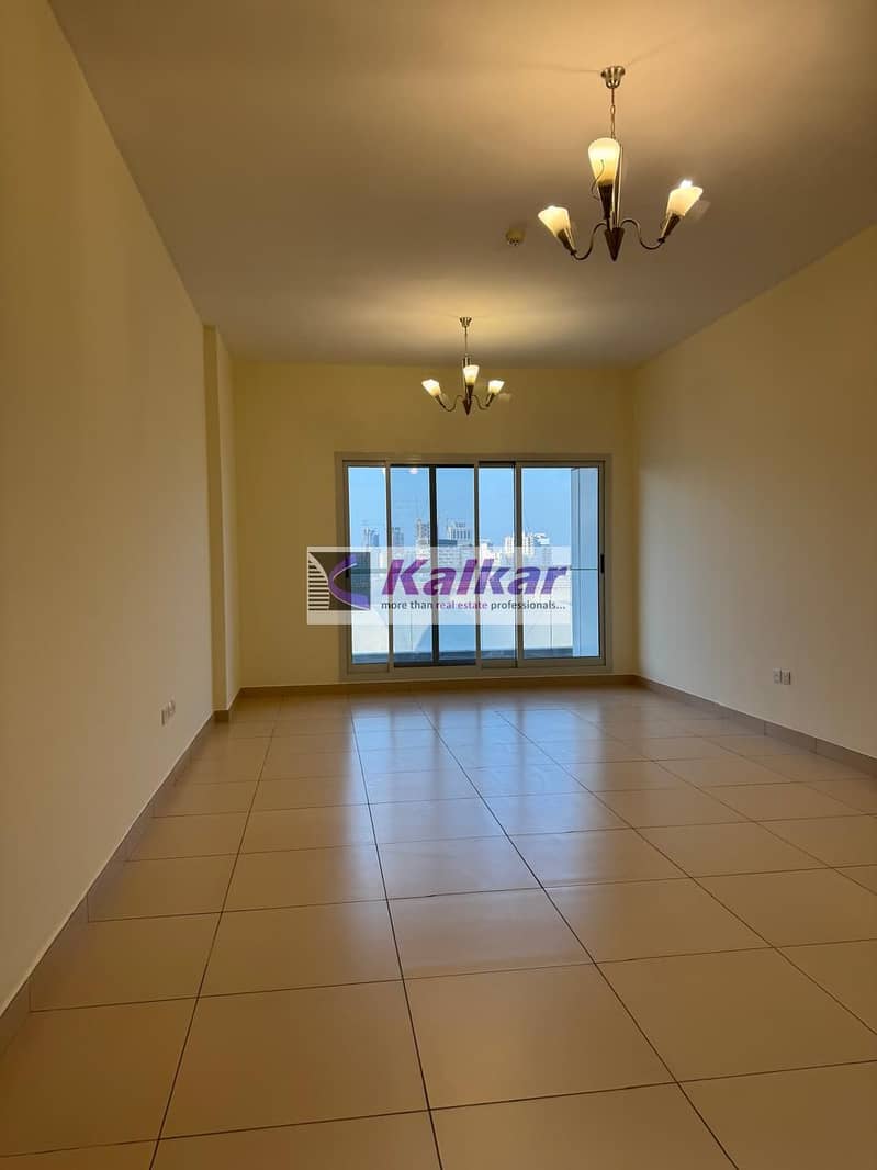 Vacant | 1 bedroom | Balcony With stadium view