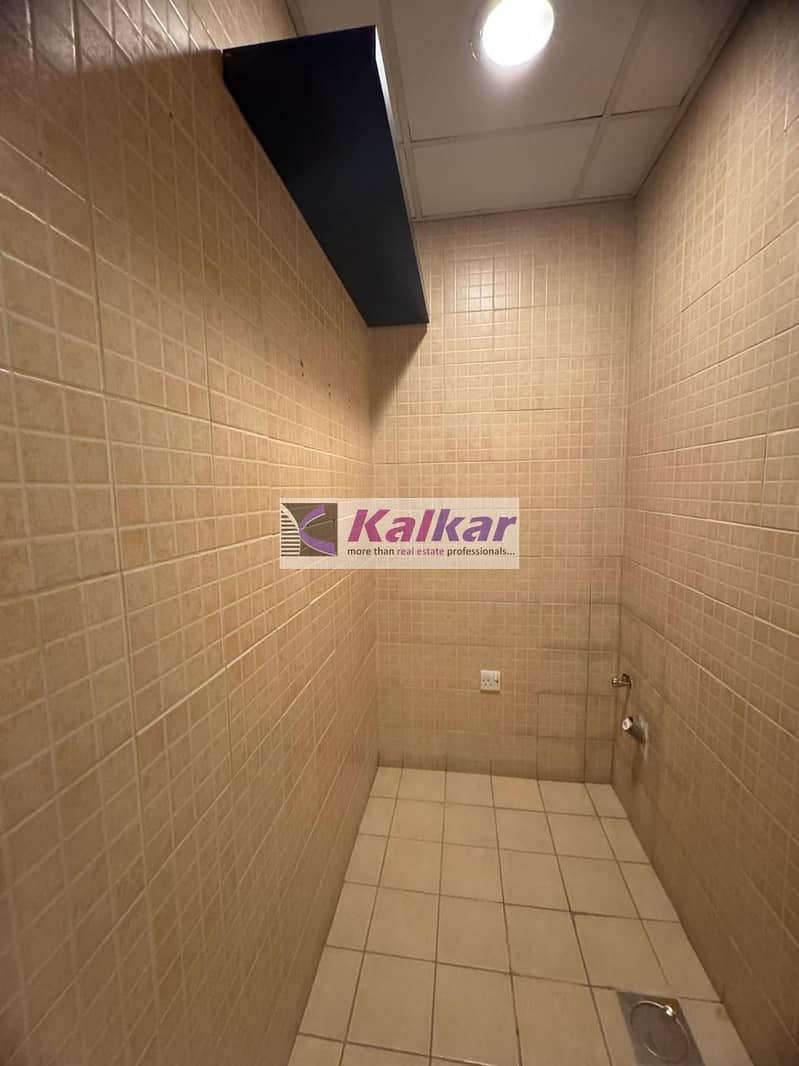 Vacant | 1 bedroom | Balcony With stadium view - Image 10