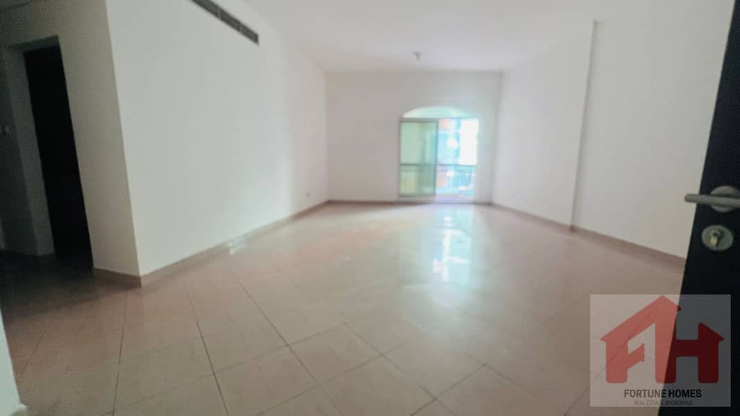 Vacant | Large Studio Available For Rent IN CBD | With Cover Parking | Near Bus Stop |