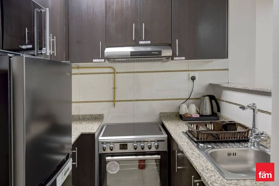 Premium Unit| Serviced| Hotel Apartment| Mid Floor - Image 8