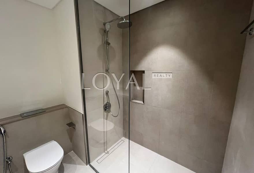 Prime Location | Spacious Layout | Best Price - Image 12