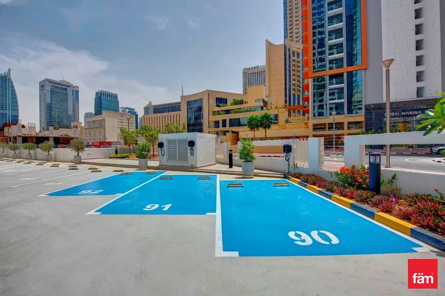 Serviced Apartment| Deluxe| Partial Marina View - Image 10