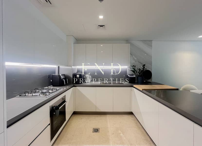 Corner Unit | Rare | Park Facing | Must View - Image 8