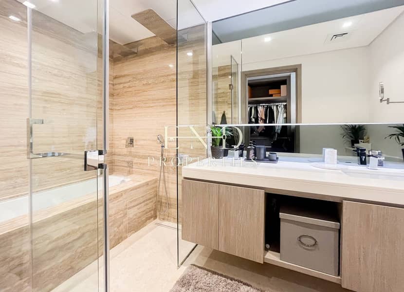 Corner Unit | Rare | Park Facing | Must View - Image 12