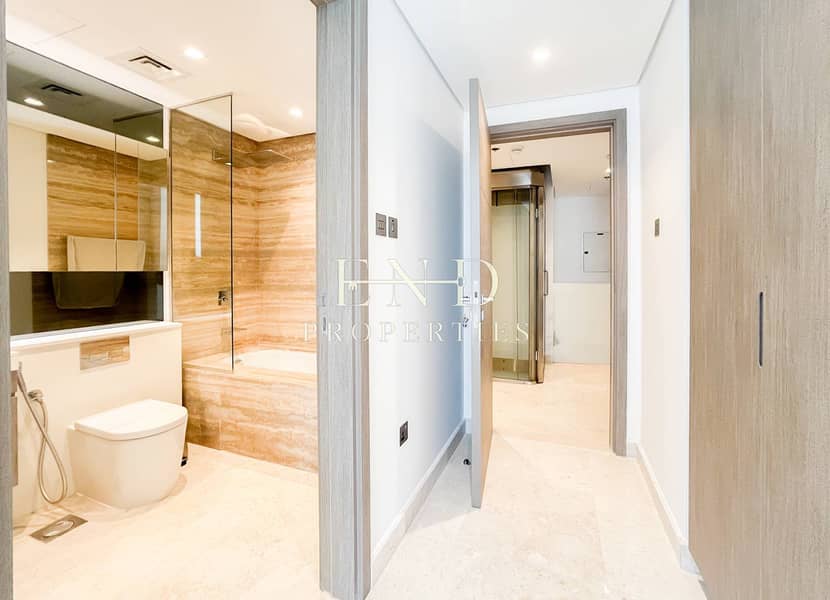 Corner Unit | Rare | Park Facing | Must View - Image 22