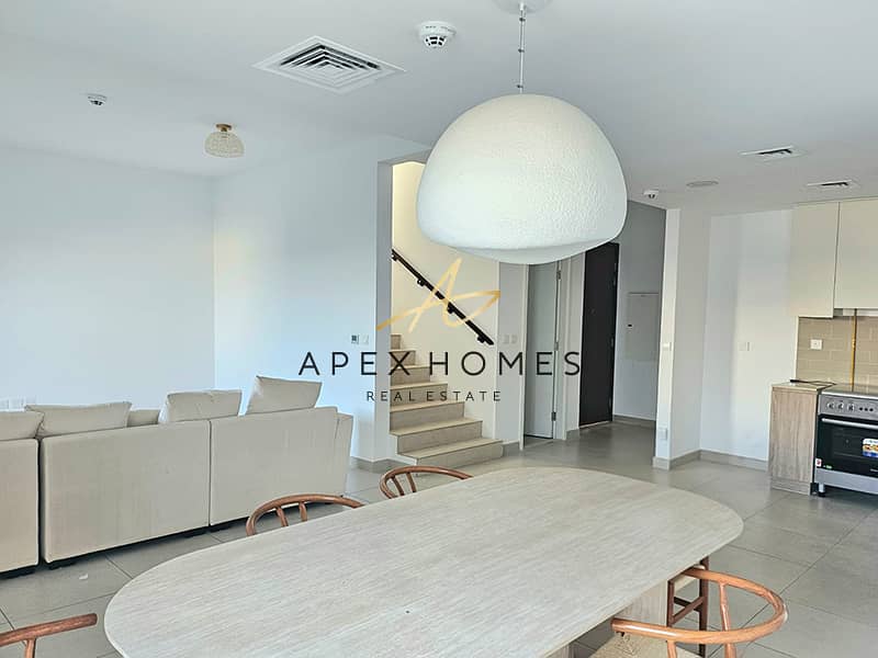 Vacant | Single Row | 3BR + Maid