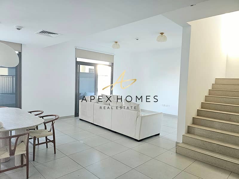 Vacant | Single Row | 3BR + Maid - Image 8