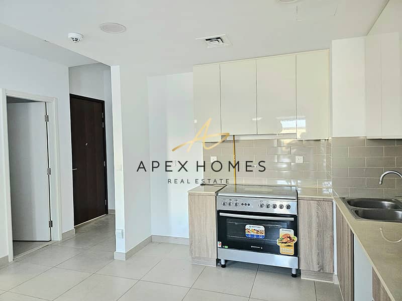 Vacant | Single Row | 3BR + Maid - Image 9