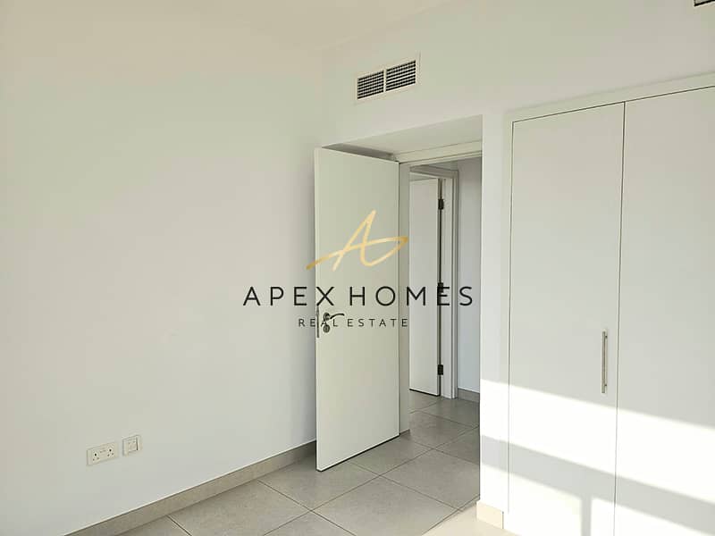 Vacant | Single Row | 3BR + Maid - Image 11