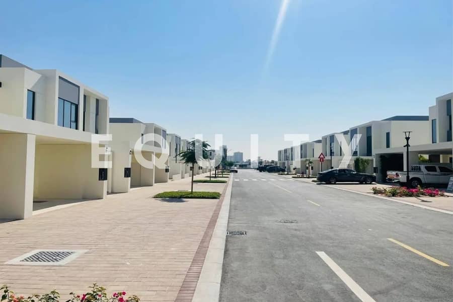 Single Row | Park Backing | Vacant On Transfer - Image 9