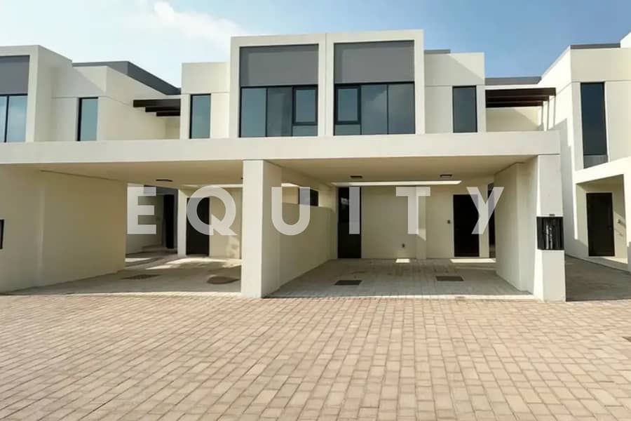 Single Row | Park Backing | Vacant On Transfer - Image 11