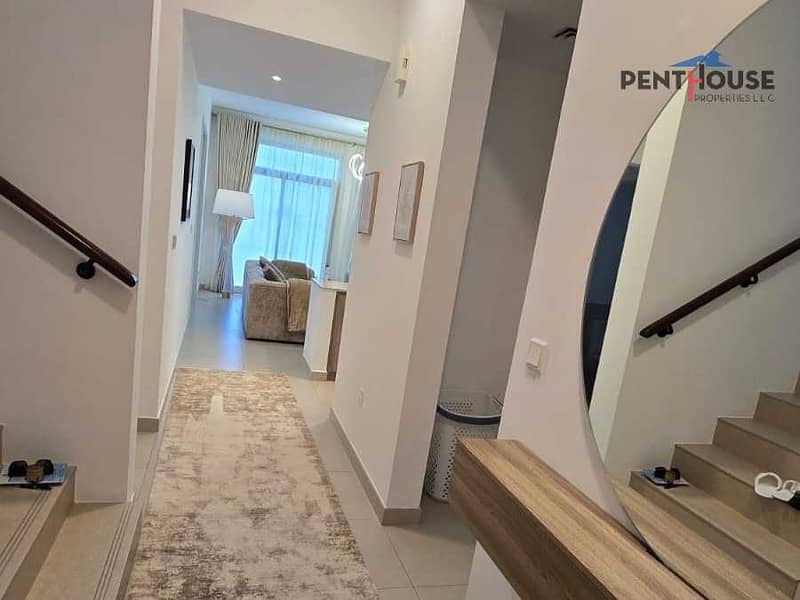 Bright and Spacious | Fully Furnished | Vacant - Image 8