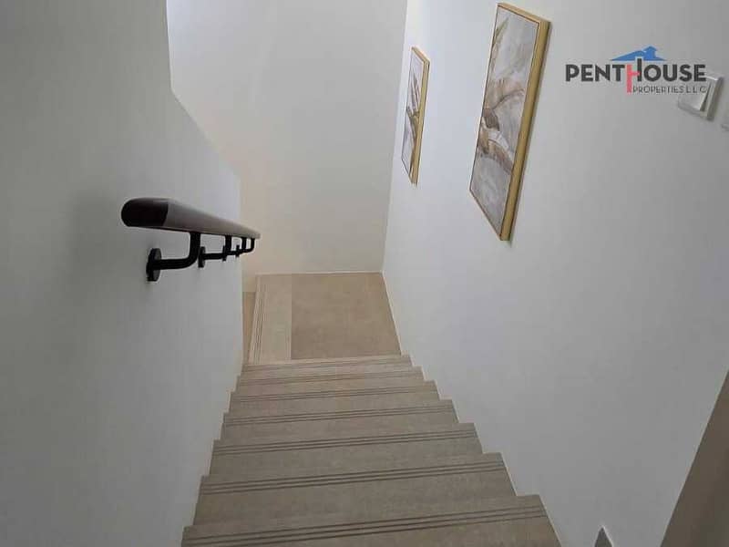 Bright and Spacious | Fully Furnished | Vacant - Image 10