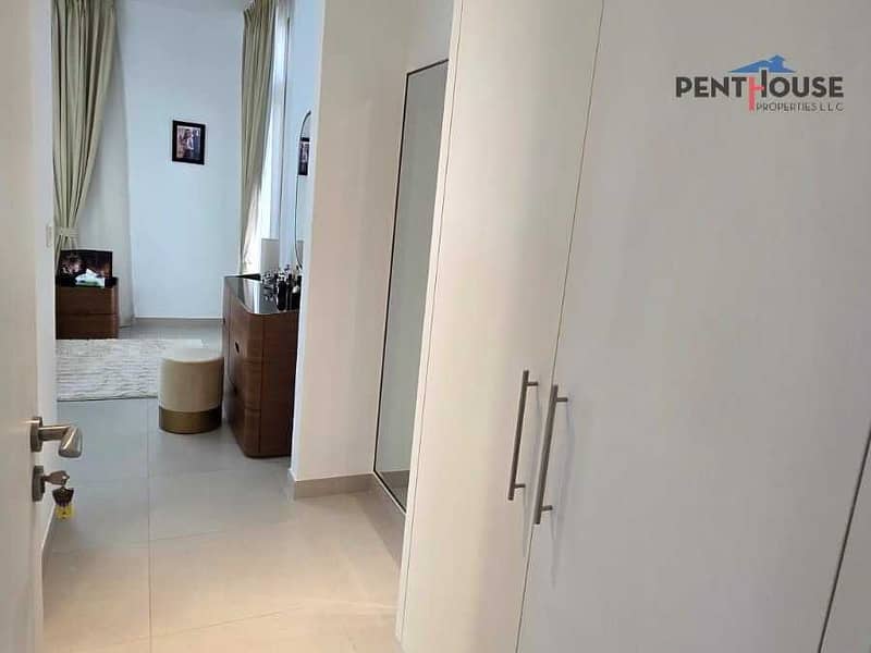 Bright and Spacious | Fully Furnished | Vacant - Image 11