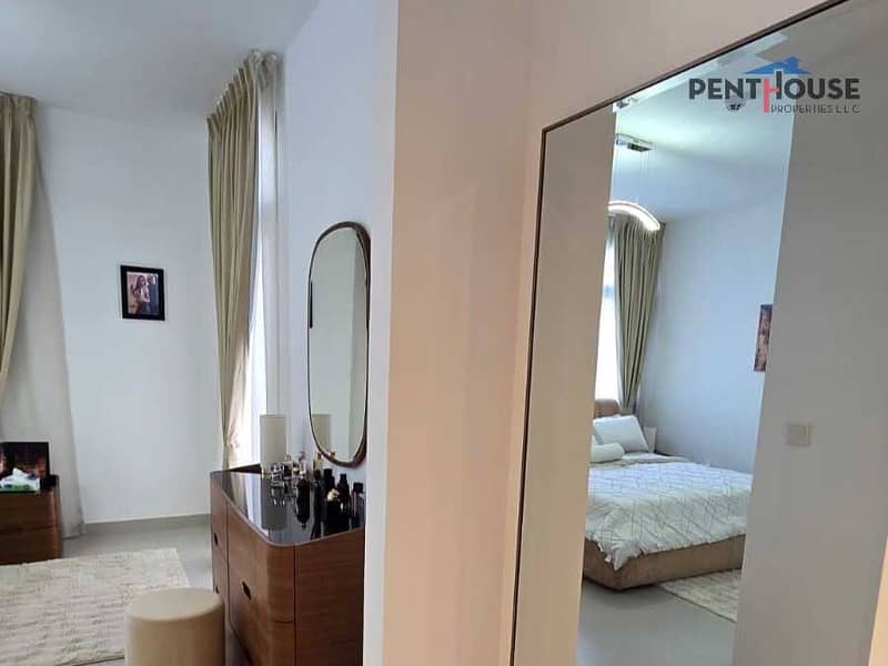 Bright and Spacious | Fully Furnished | Vacant - Image 18