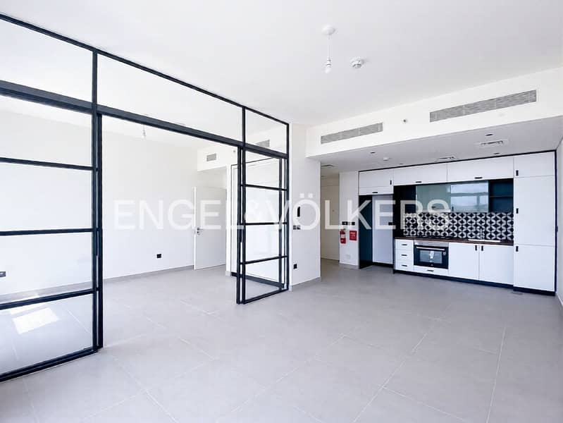 Corner Unit | Pool and Mall View | Mid Floor