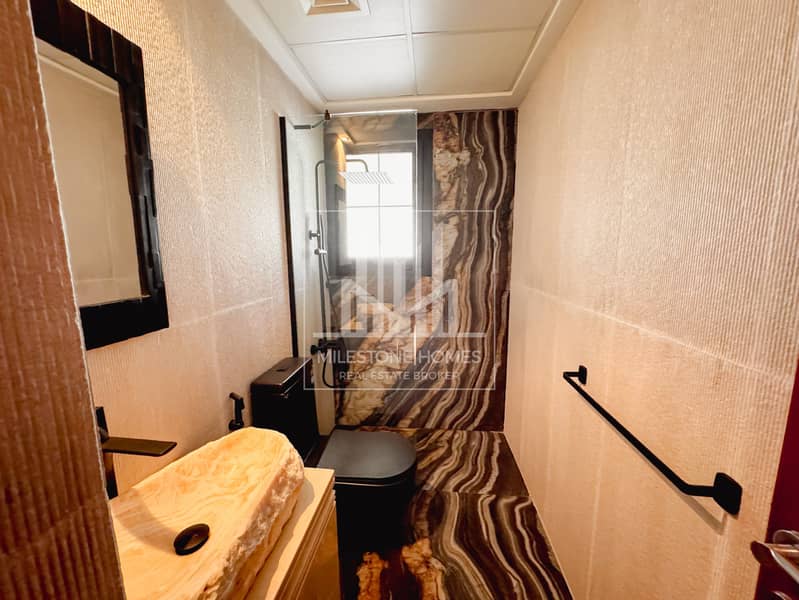 Urgent Sale Upgraded Vacant Single Row - Image 19